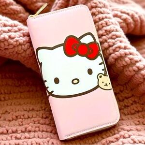 Hello Kitty Face Wallet